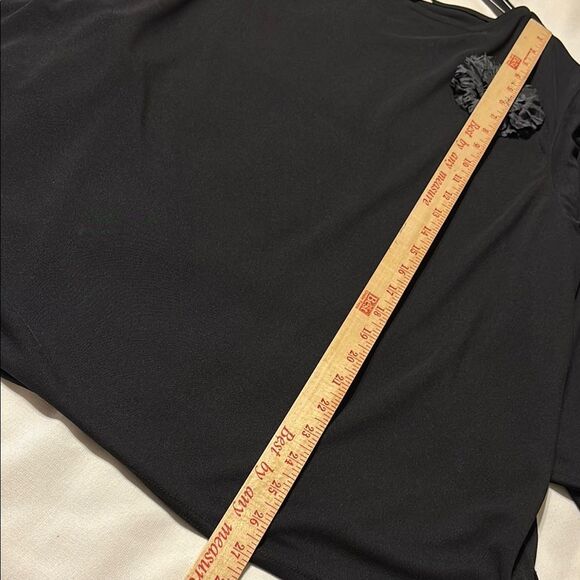 Black Boxy Blouse with Embellished Brooch included - Picture 7 of 9